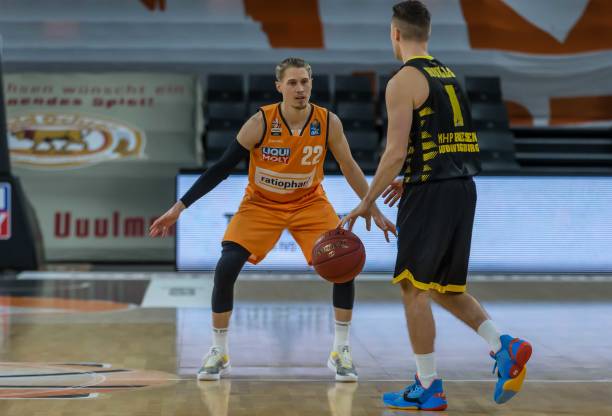 这一胜利不 这一胜利不